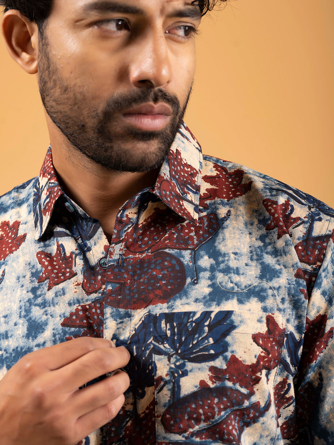 Mens Blue Printed Half-Sleeve Shirt