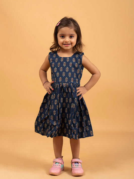 Kids Navy Blue Printed Sleeveless Cotton Dress