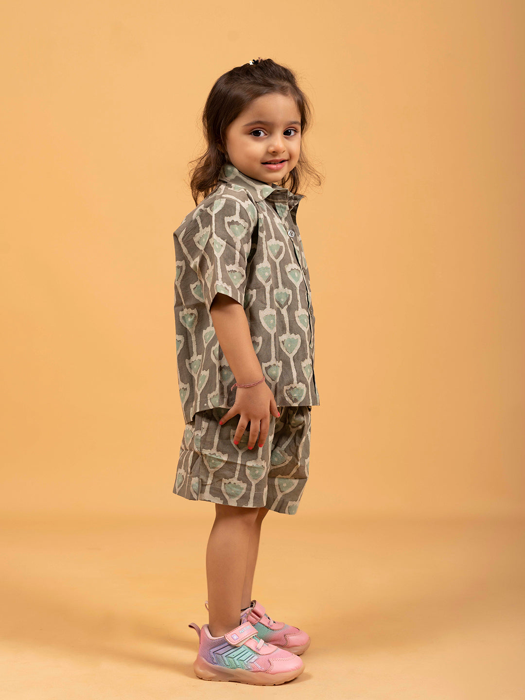 Kids Olive Half Sleeve Cotton Shirt
