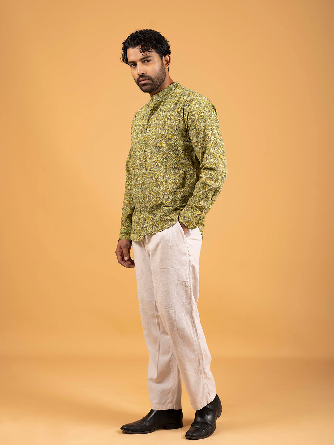 Mens Green Printed Mandarin Collar Full-Sleeve Shirt